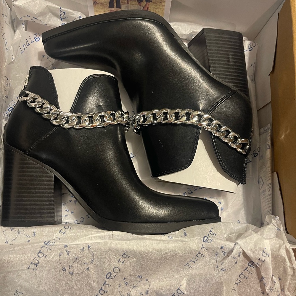Indigo Black Ankle Boots with Silver Chain Accent